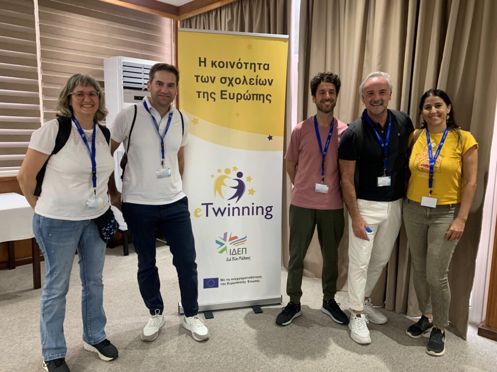 Foto de grupo seminario Chipre